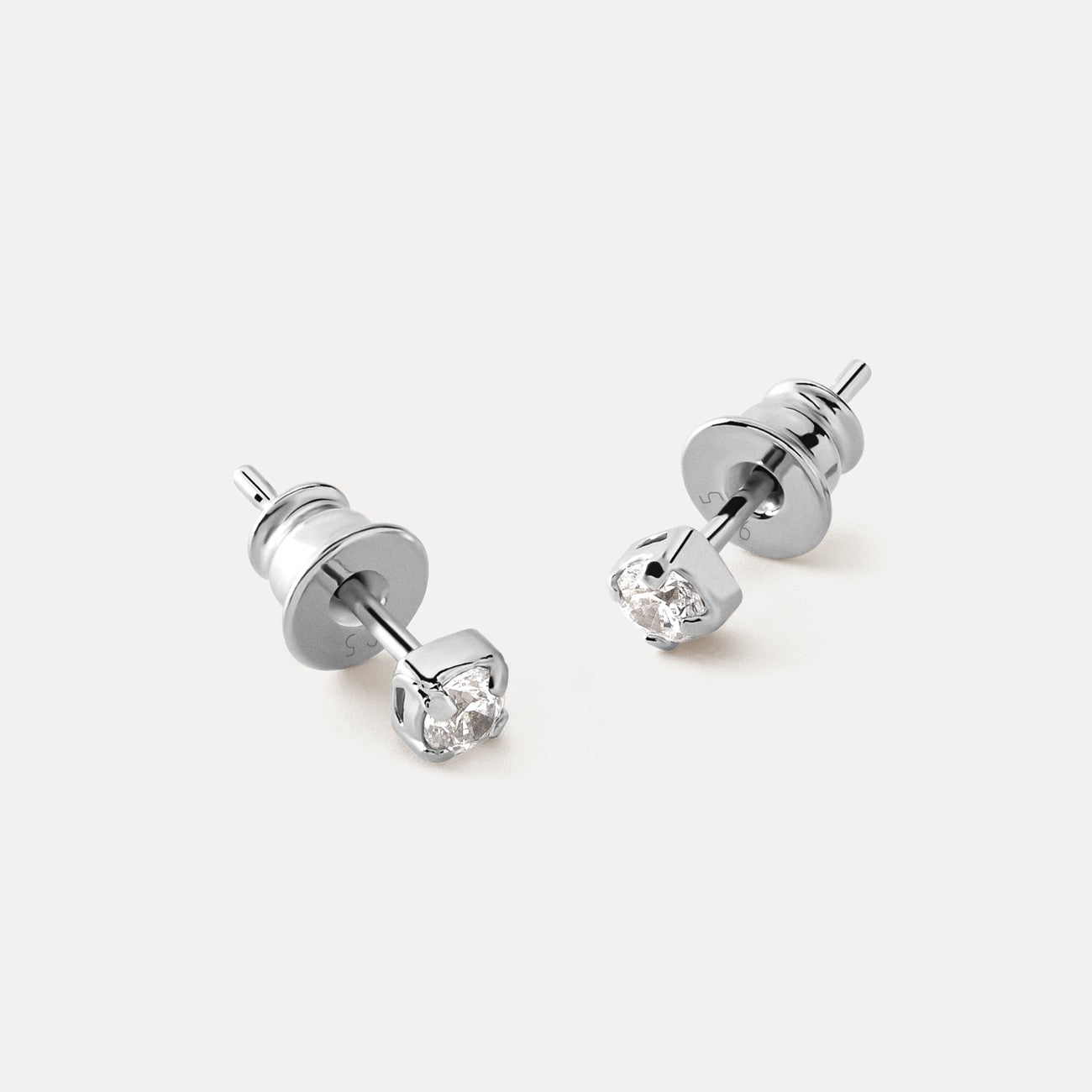 Ohrringe mit 3 mm Zirkonia, 925er Silber platiniert