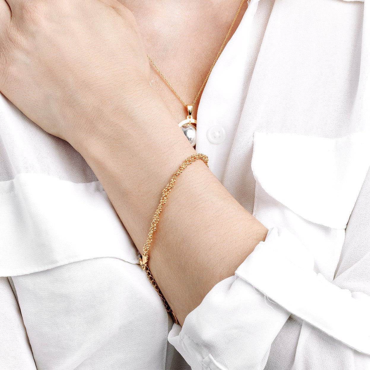 Bracelet tressé composé de trois chaînes à maillons boules, argent 925 plaqué platine