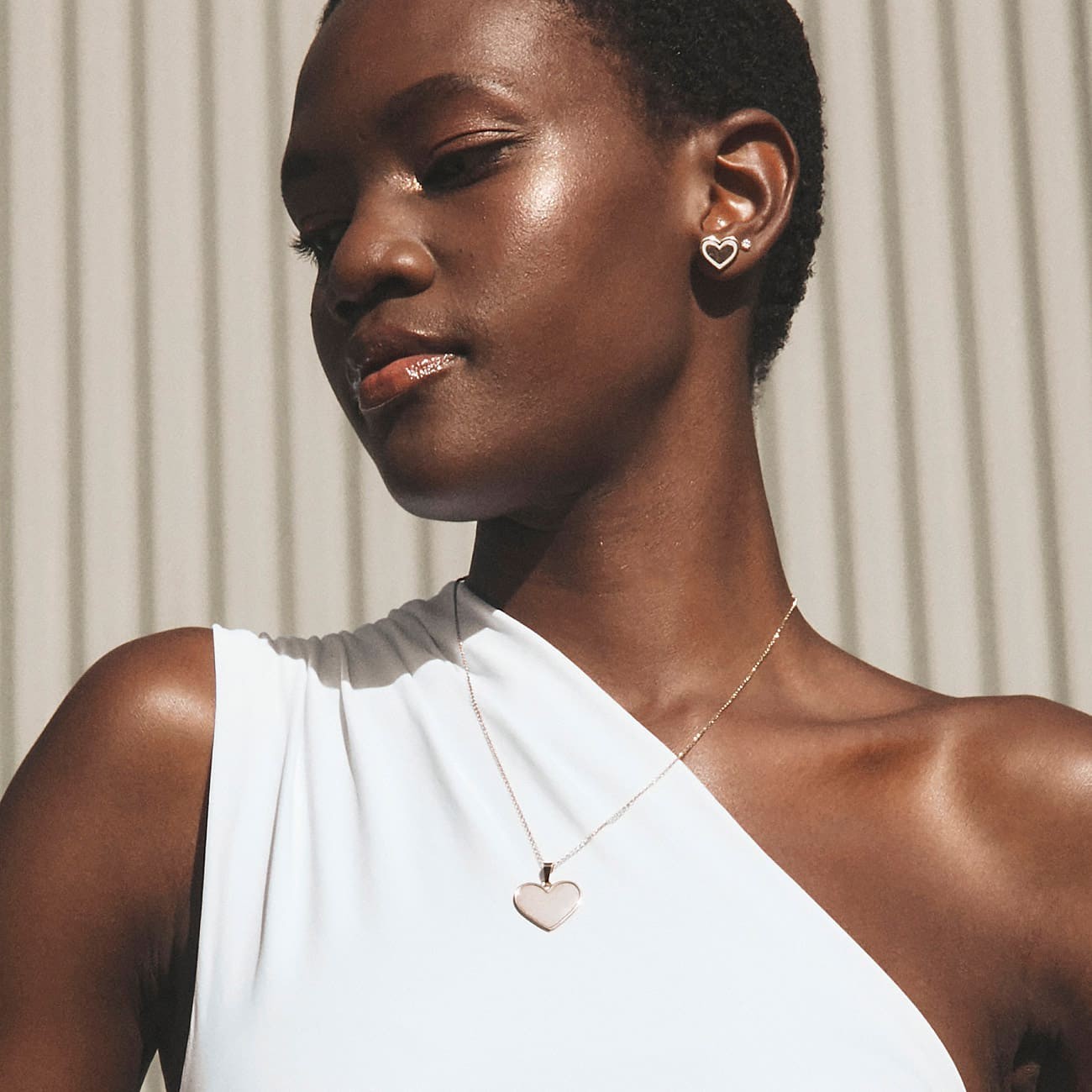 Boucles d'oreilles cœur en résine blanche, argent sterling 925, platine NOUVEAU ROMANTIQUE