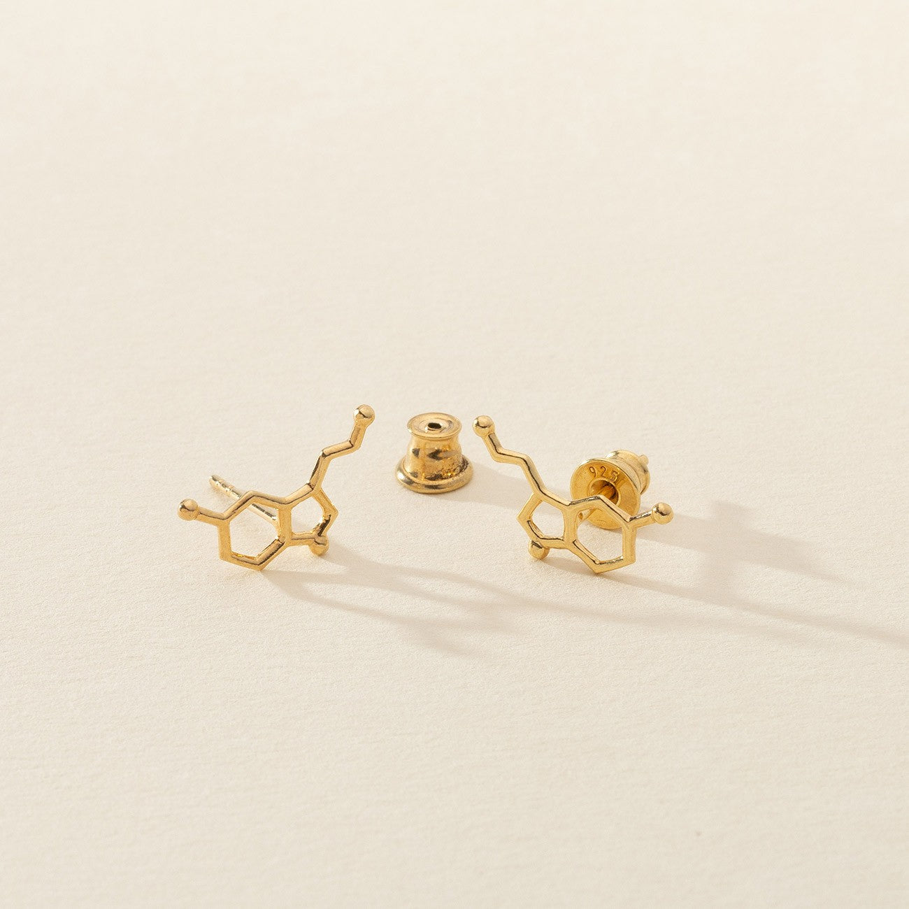 Serotonin Ohrstecker, 925er Silber gelbvergoldet