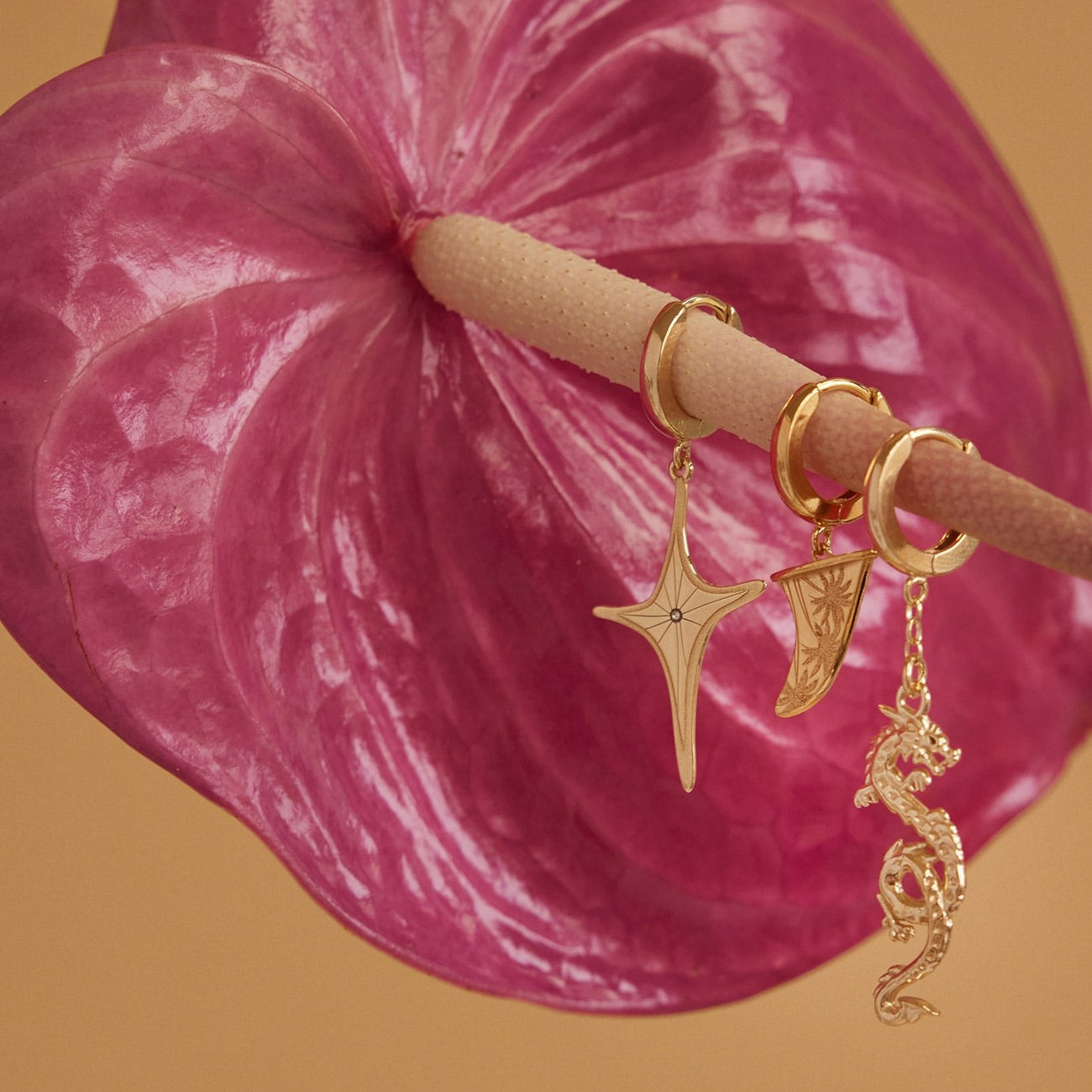 Boucles d'oreilles dragon, argent sterling 925 plaqué platine BALI SUN